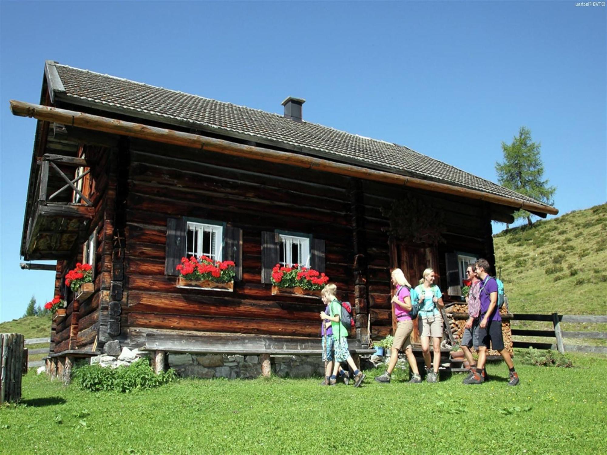 Apartment Near Flachau With Mountain View Екстериор снимка